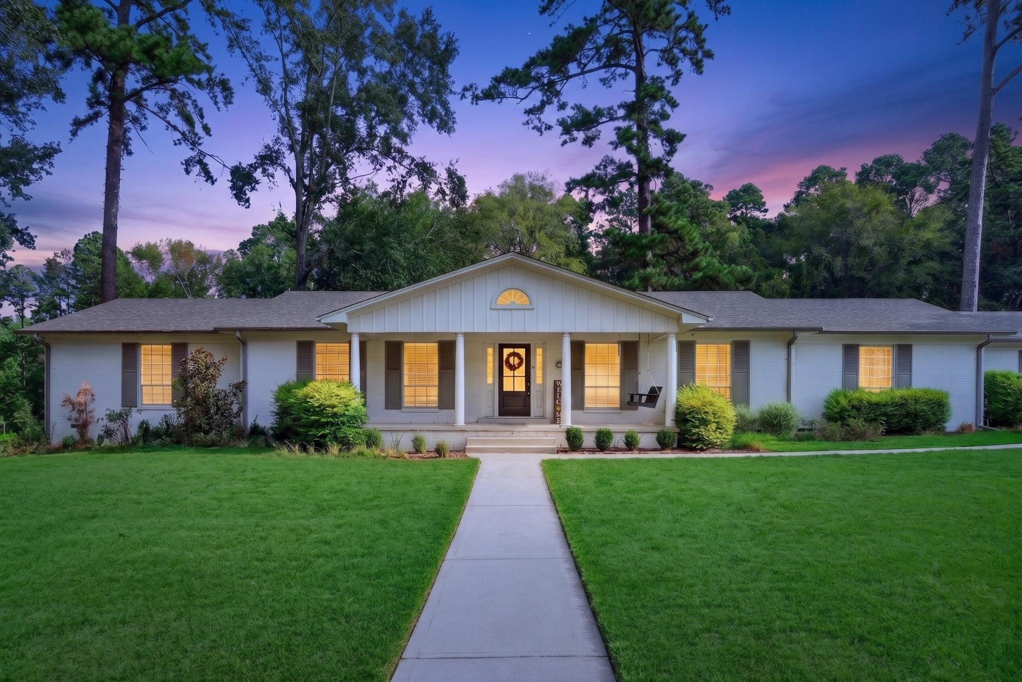 1105 E Main St, Henderson, Texas at twilight
